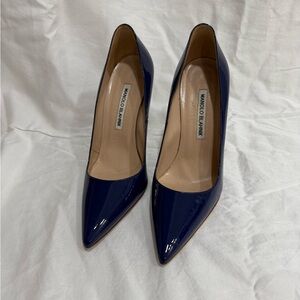 Manolo Blahnik BB 105 Blue Patent Leather Pump